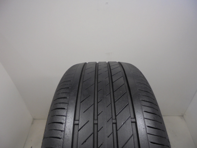 Goodyear Efficientgrip Performance 2 tyre