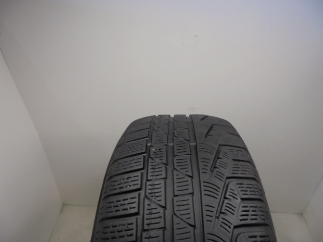 Pirelli Sottozero II tyre