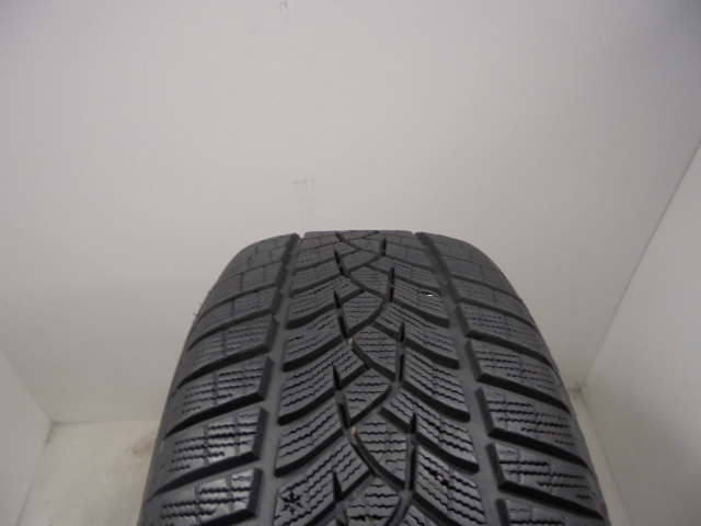Goodyear Ultragrip Performance+ tyre