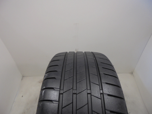 Bridgestone T005 tyre
