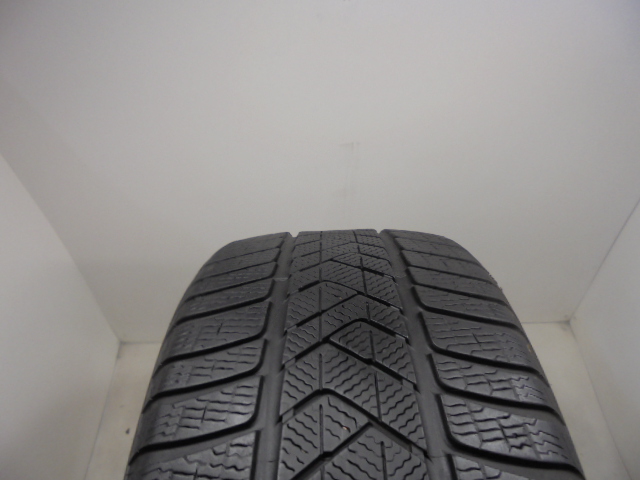 Pirelli Sottozero 3 tyre