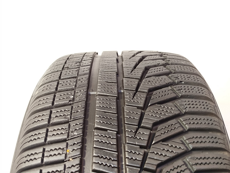 Hankook W320 Winter Icept Evo2 tyre