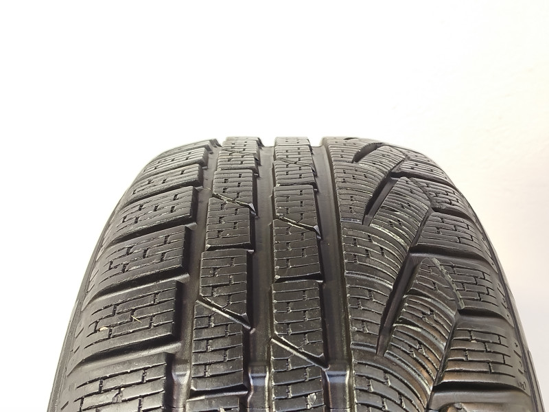 Pirelli Sottozero II tyre