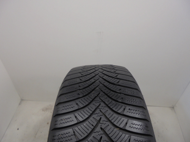 Hankook W452 Winter icept RS2 tyre