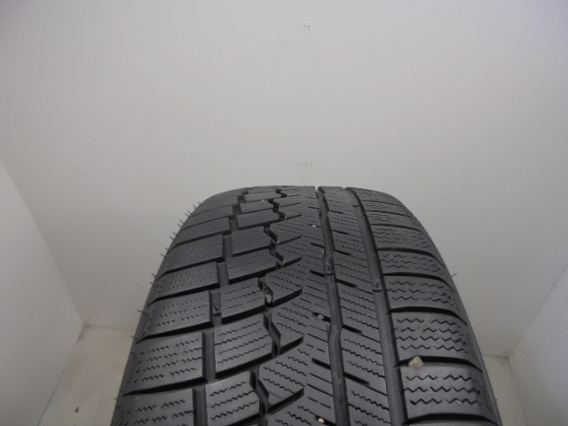 Zeetex WH1000 tyre