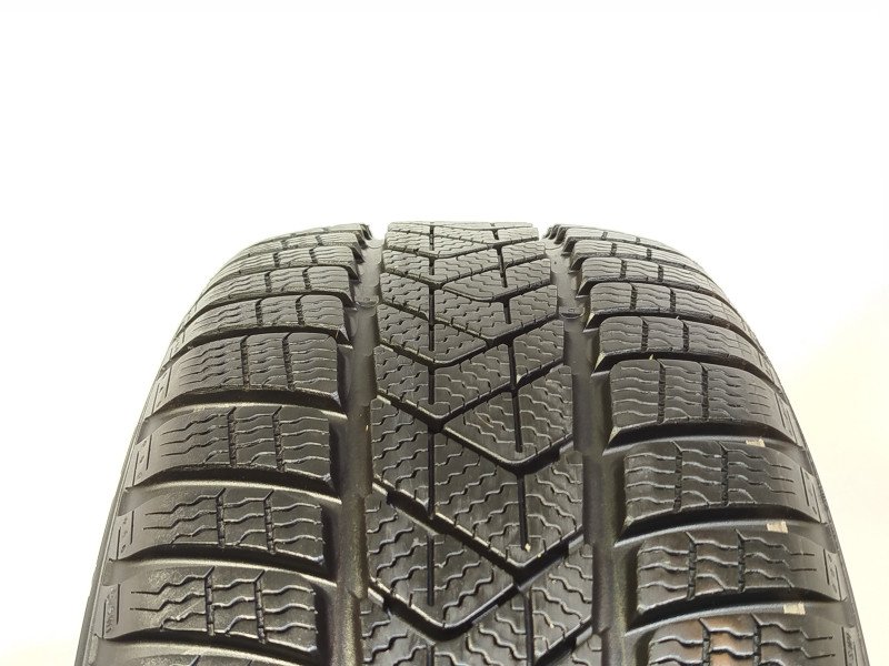 Pirelli Sottozero 3 tyre