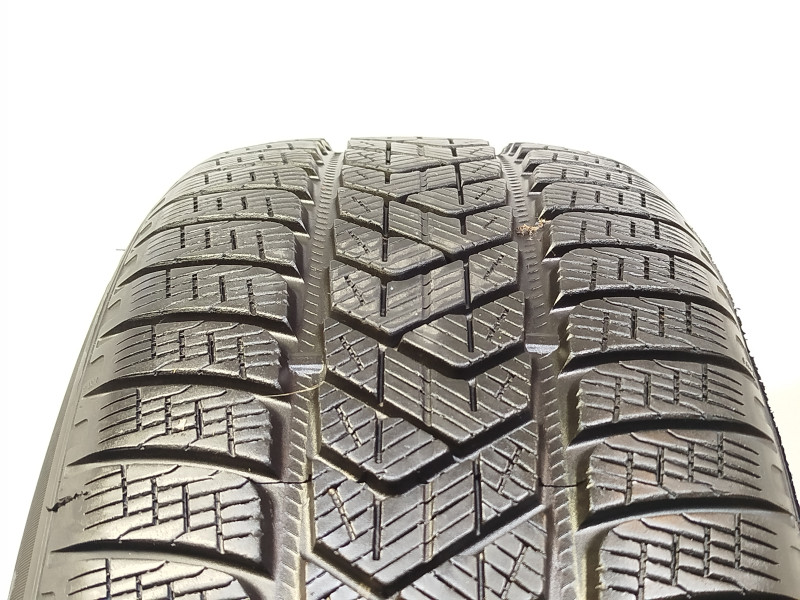Pirelli Scorpion Winter tyre