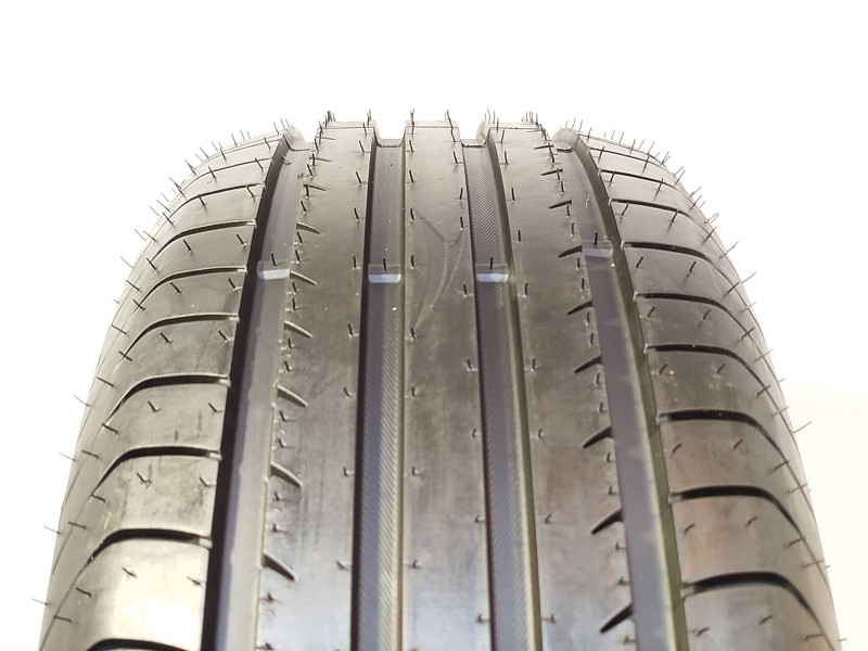 Vredestein Ultrac Cento tyre