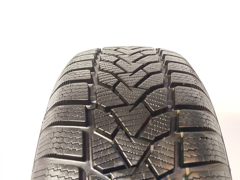 Uniroyal Winter Expert tyre