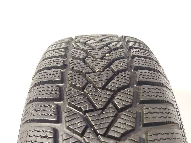 Uniroyal Winter Expert tyre