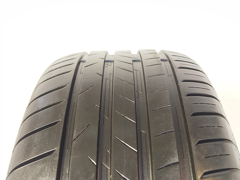 Vredestein Ultrac tyre