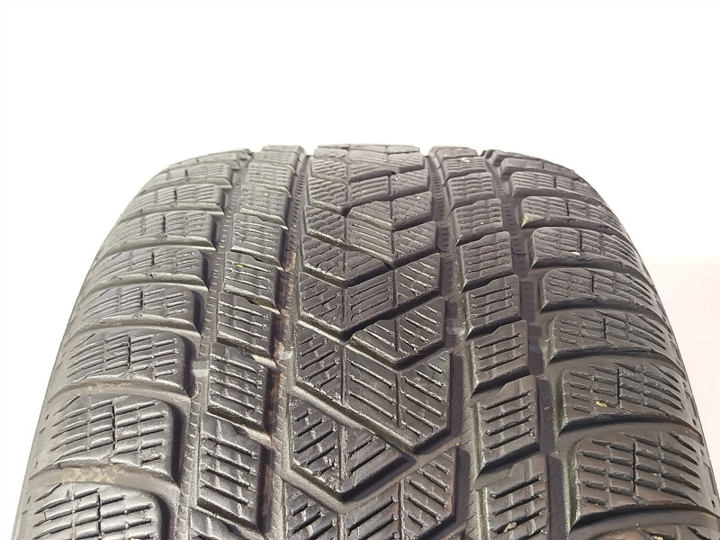 Pirelli Scorpion Winter tyre