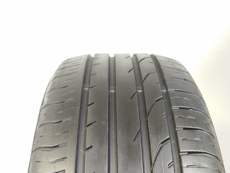 Continental Premiumcontact 2 tyre