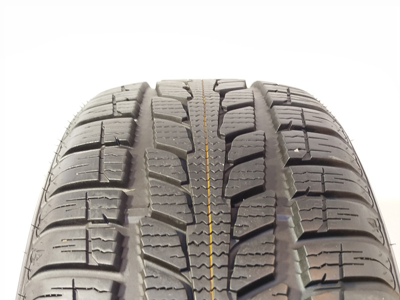 Nexen N priz 4S tyre