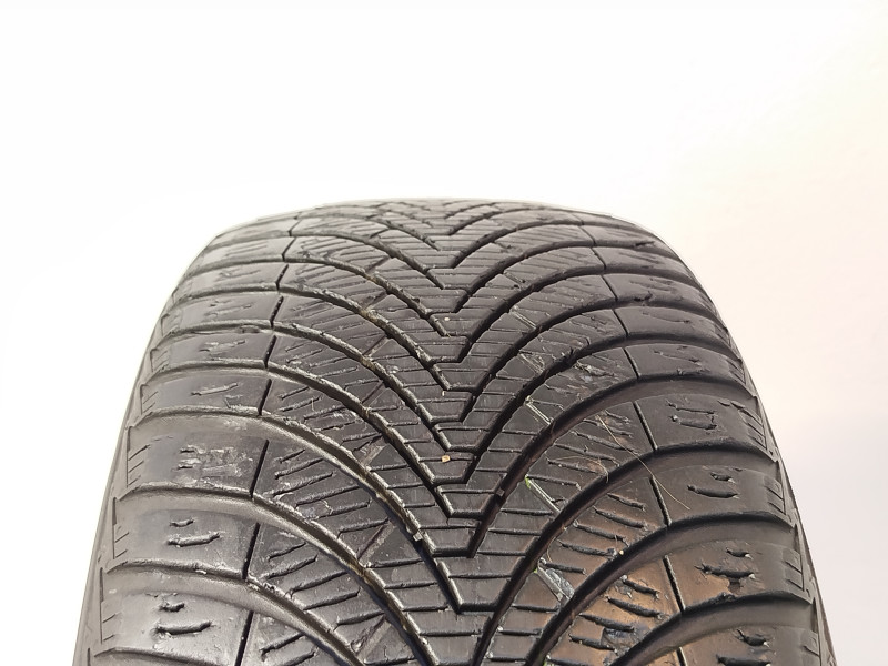 Kumho HA32 Kumho Solus 4S tyre