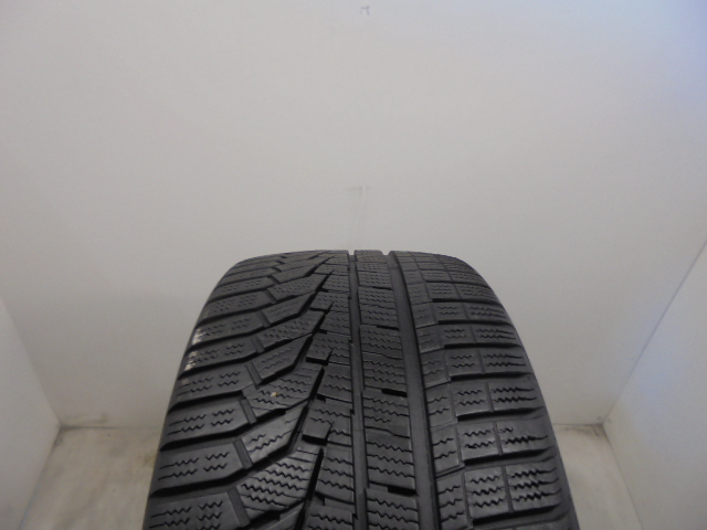 Hankook W320 Winter Icept Evo2 tyre