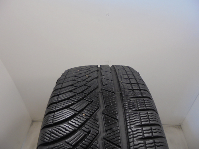 Michelin Pilot Alpin PA4 tyre