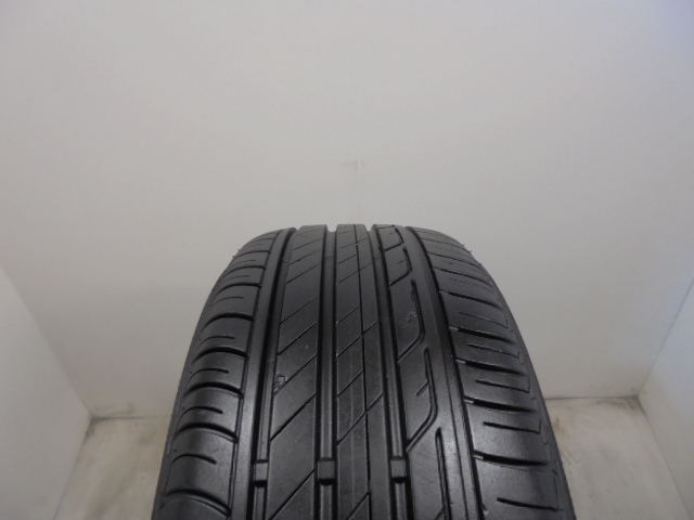 Bridgestone T001 tyre