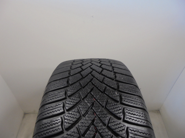 Bridgestone LM005 tyre