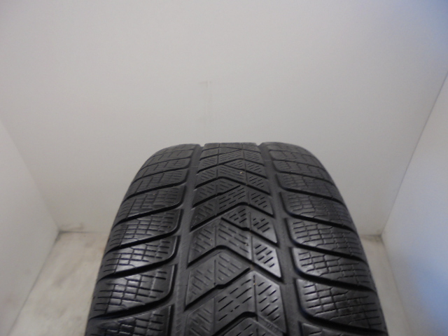 Pirelli Scorpion Winter tyre