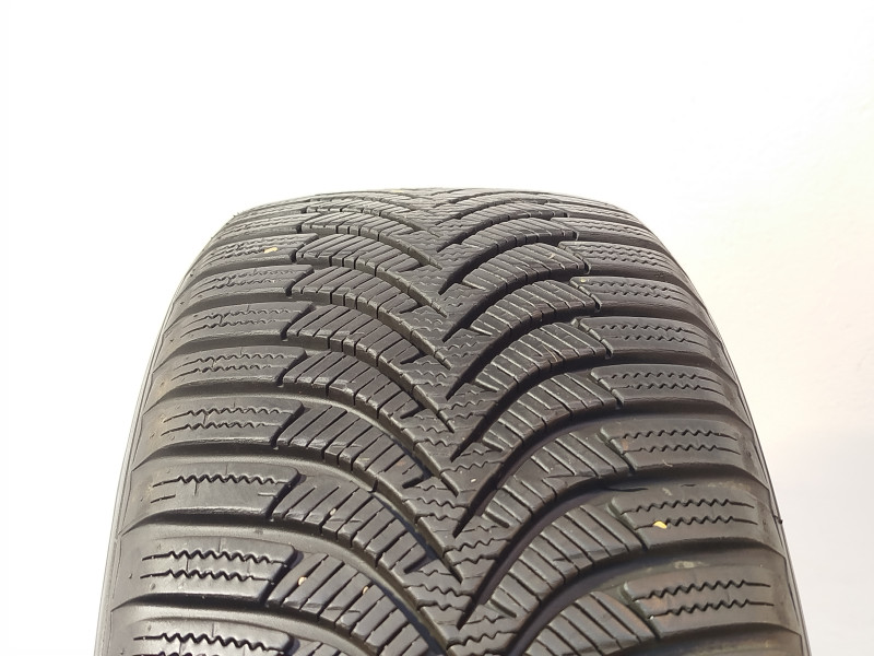Goodyear Efficientgrip Performance tyre