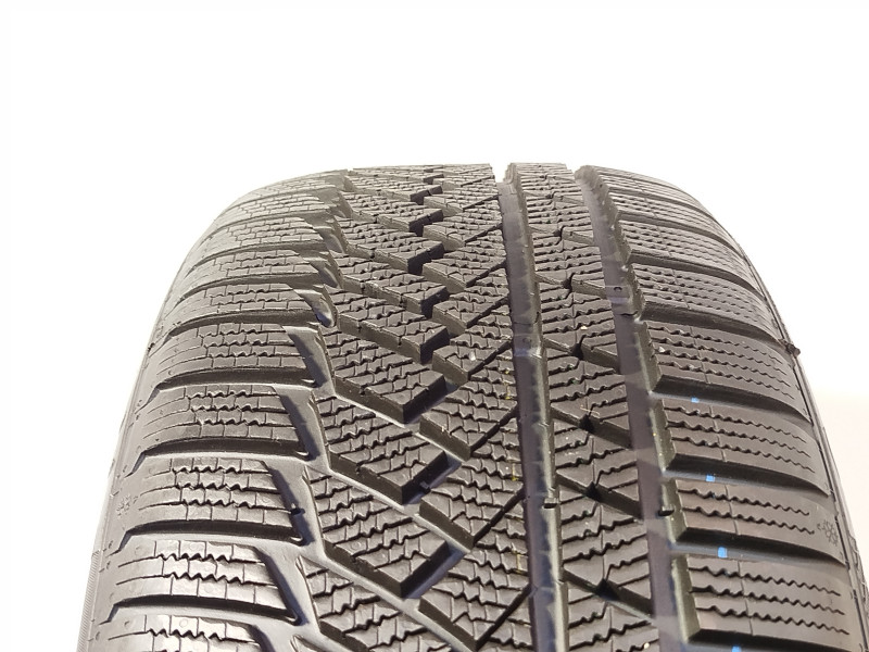 Continental TS850P tyre