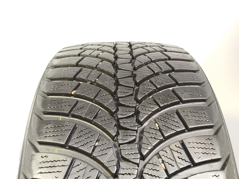 Kumho WP71 Wintercraft tyre