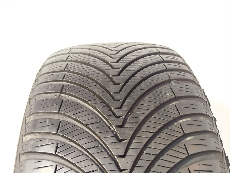 Kumho HA32 Solus 4S tyre