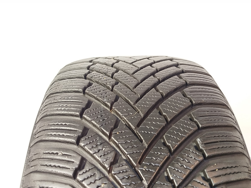 Continental TS850P tyre