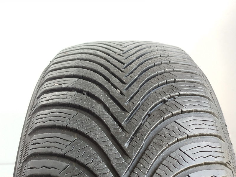 Michelin Alpin 5 tyre