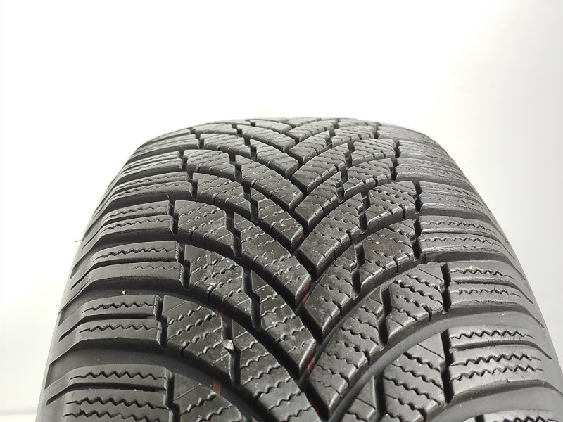 Firestone Winterhawk 4 tyre