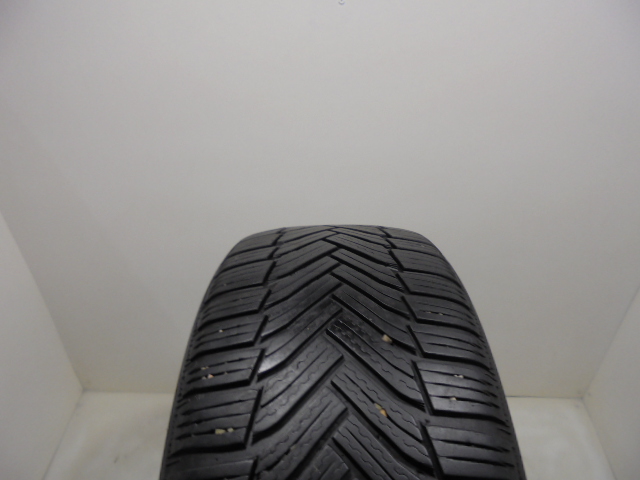 Michelin Alpin 6 tyre