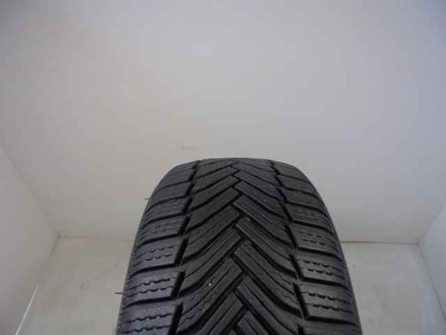 Michelin Alpin 6 tyre