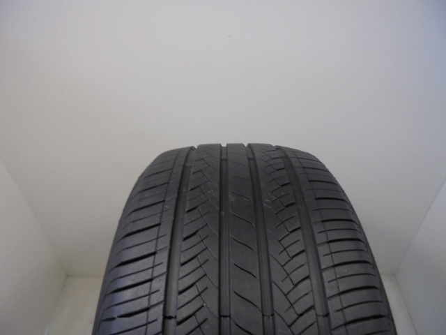 Westlake SA-07 tyre