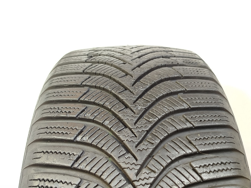 Hankook W452 Winter icept RS2 tyre