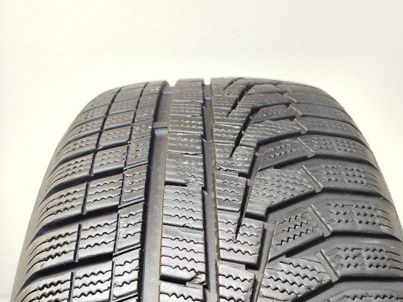Hankook W320 Winter Icept Evo2 tyre