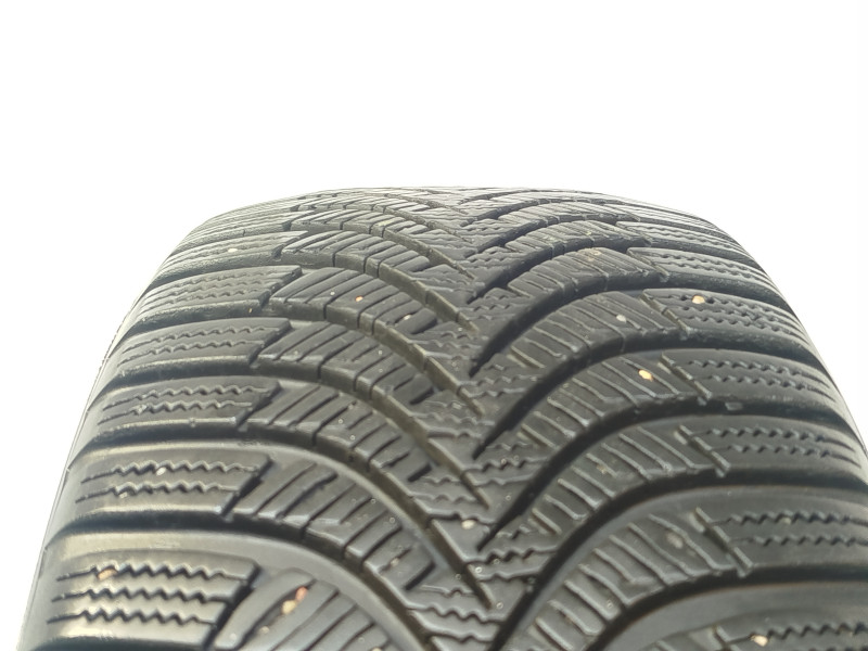Hankook W452 Winter icept RS2 tyre