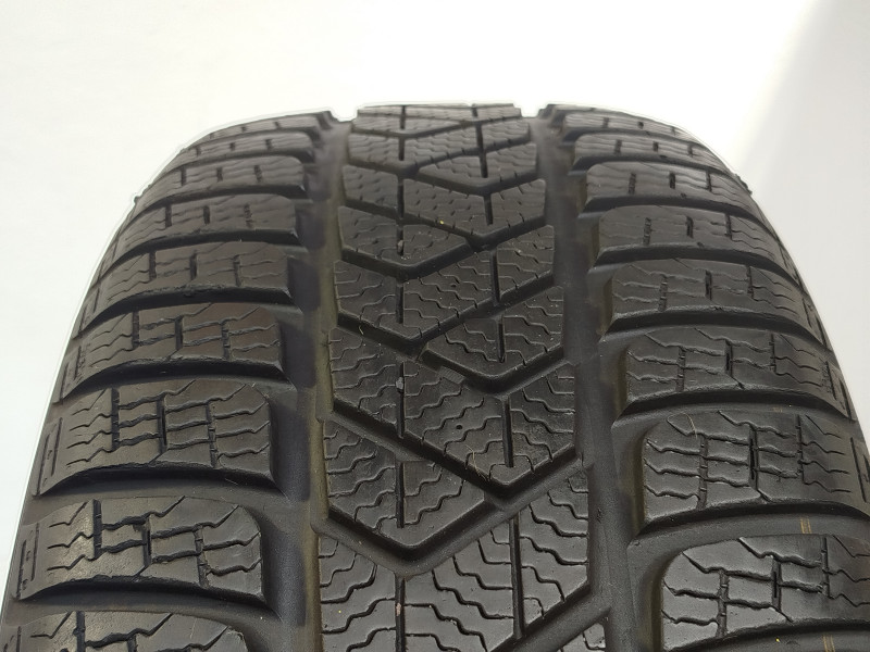 Pirelli Sottozero 3 tyre