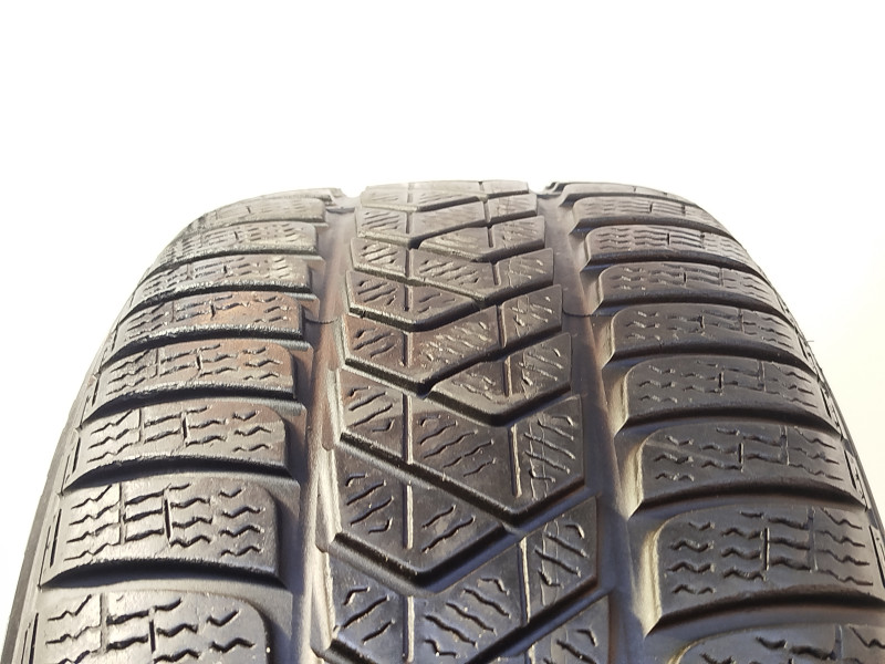 Pirelli Sottozero 3 tyre