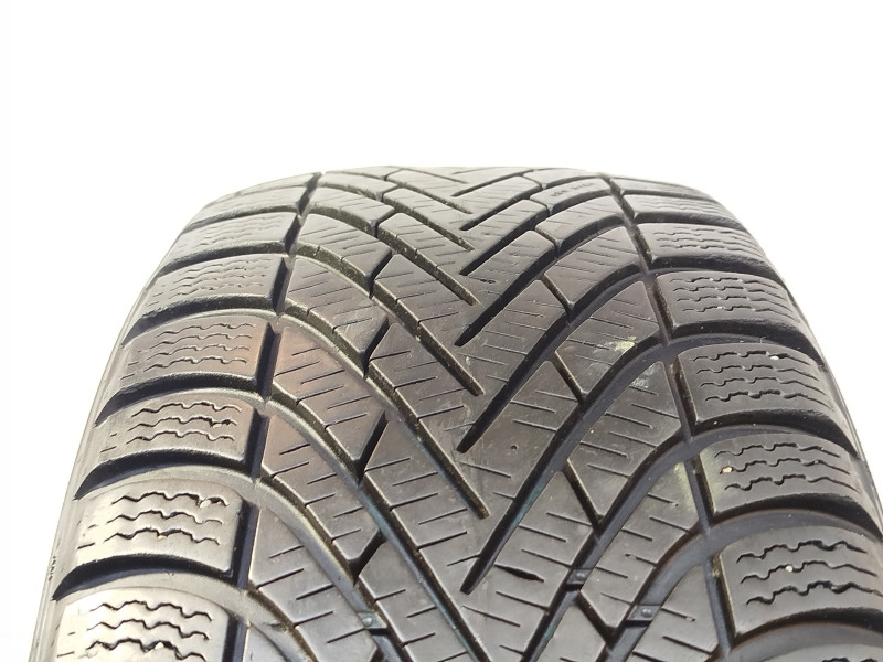Pirelli Winter Cinturato tyre