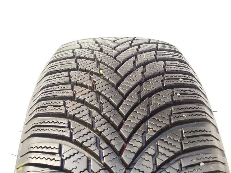 Firestone Winterhawk 4 tyre