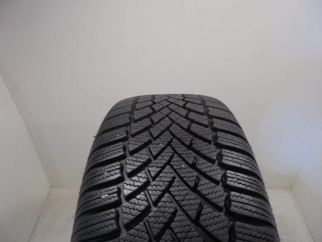 Bridgestone LM005 tyre