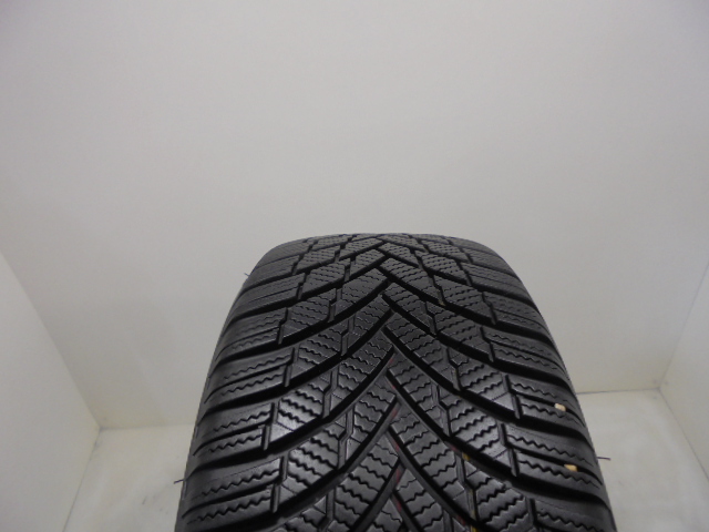 Firestone Winterhawk 4 tyre