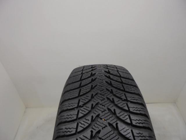 Michelin Alpin A4 tyre