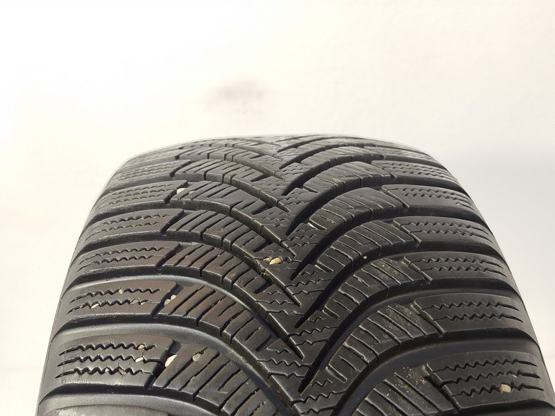 Hankook W452 Winter icept RS2 tyre