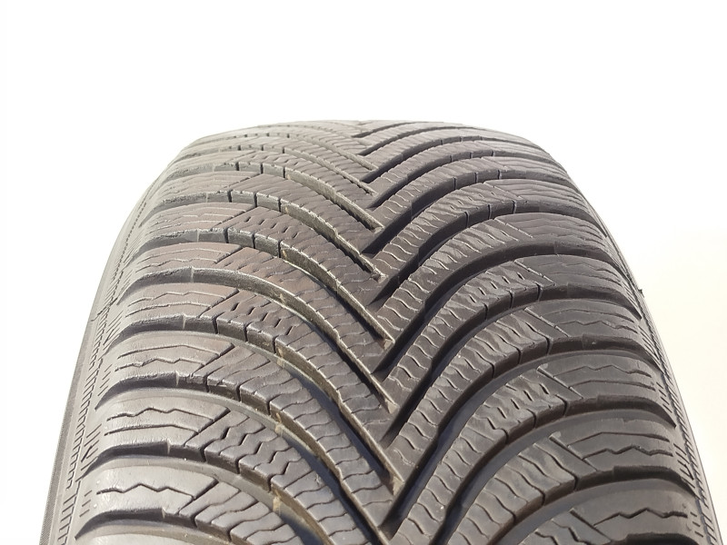 Michelin Alpin 5 tyre