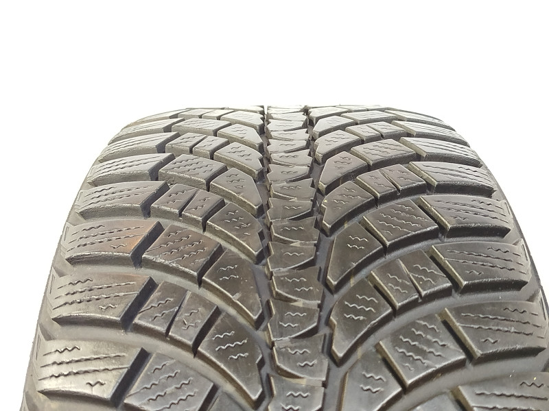 Kumho WP71 Wintercraft tyre