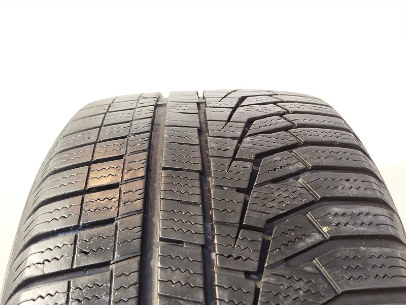 Hankook W320 Winter Icept Evo2 tyre