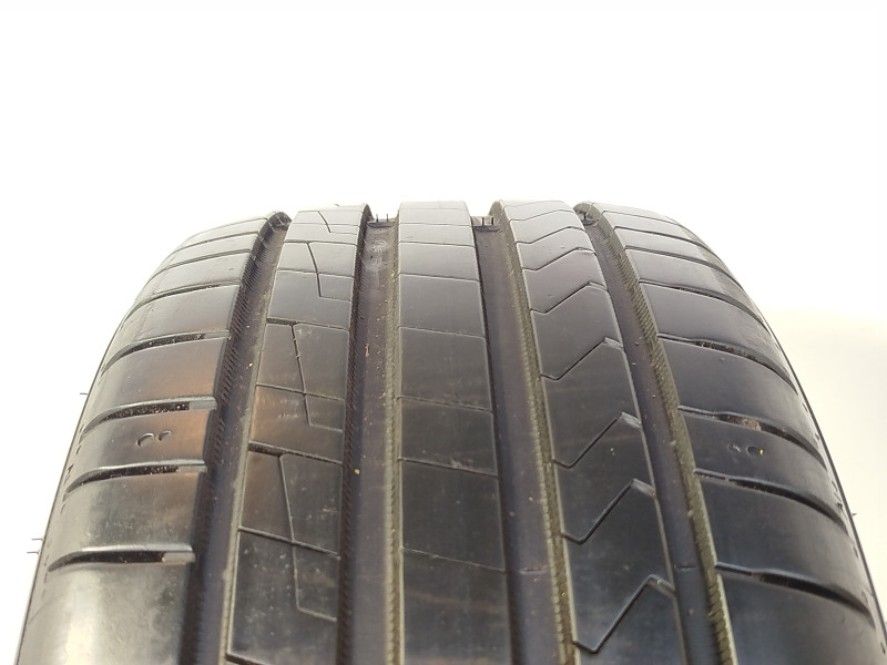 Hankook K135 Ventus Prime 4 tyre