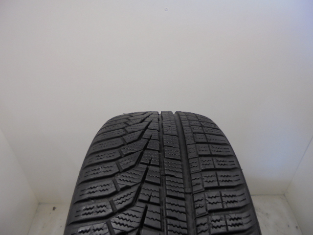 Hankook W320 Winter Icept Evo2 tyre